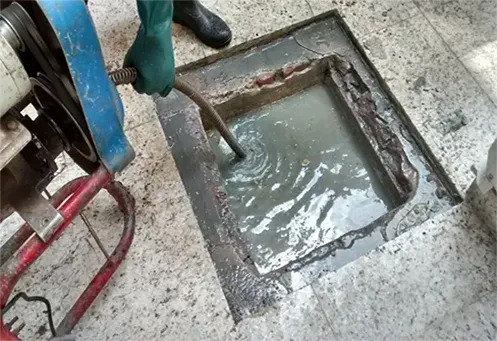 Desentupimento de Caixa de Esgoto na Vila Sônia
